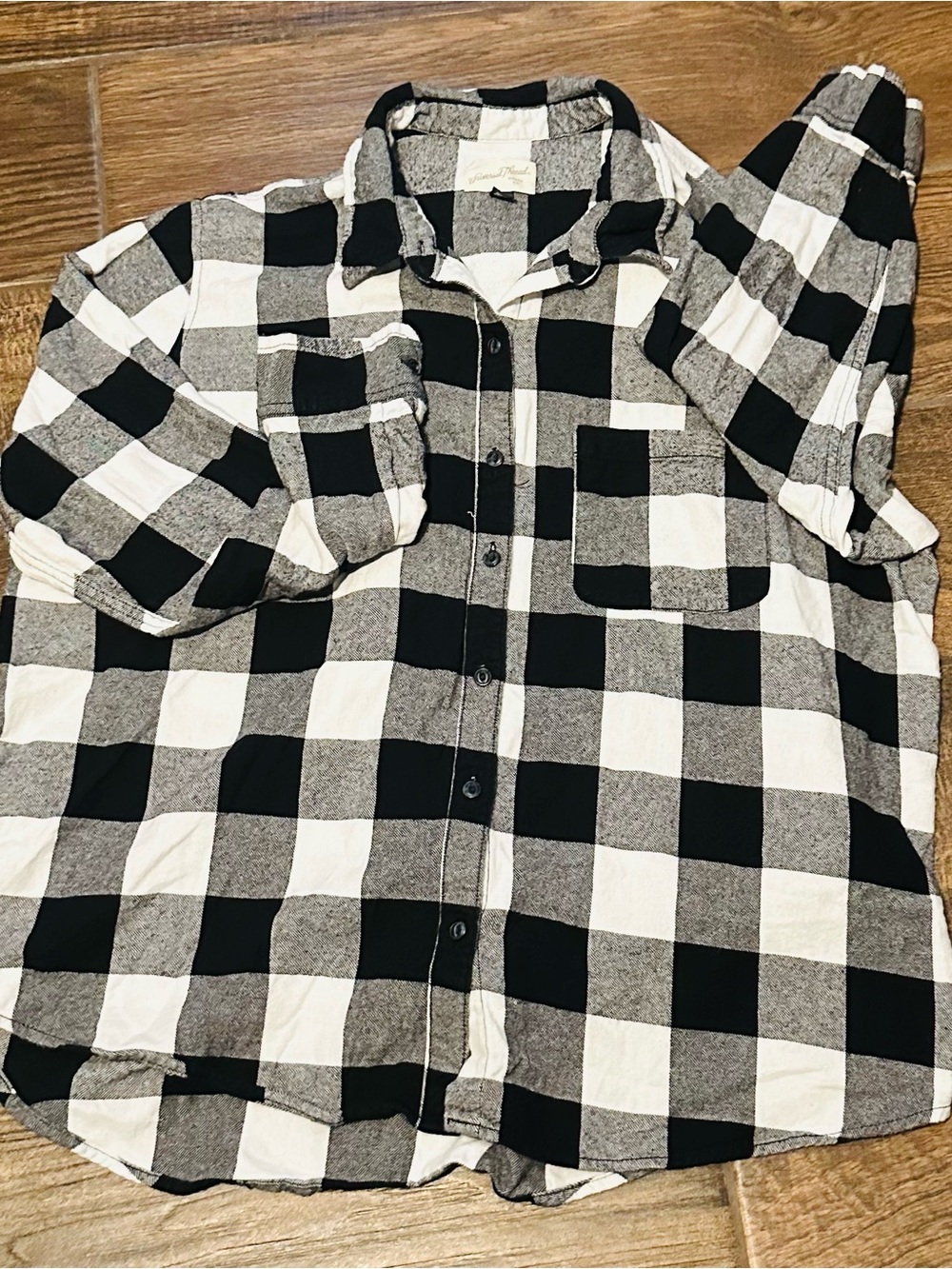 Women’s Black & White Buffalo Check Button-Up Shirt